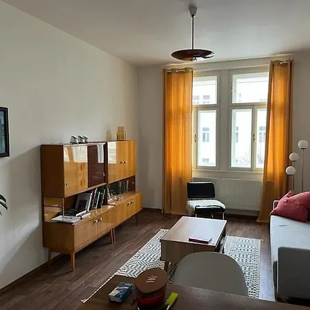 Mama'S Apartment In Letna Prague Exterior photo