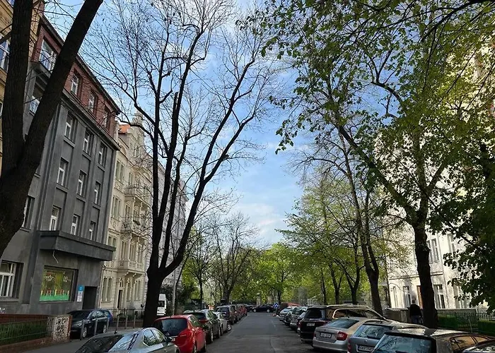 Mama\'S Apartment In Letna